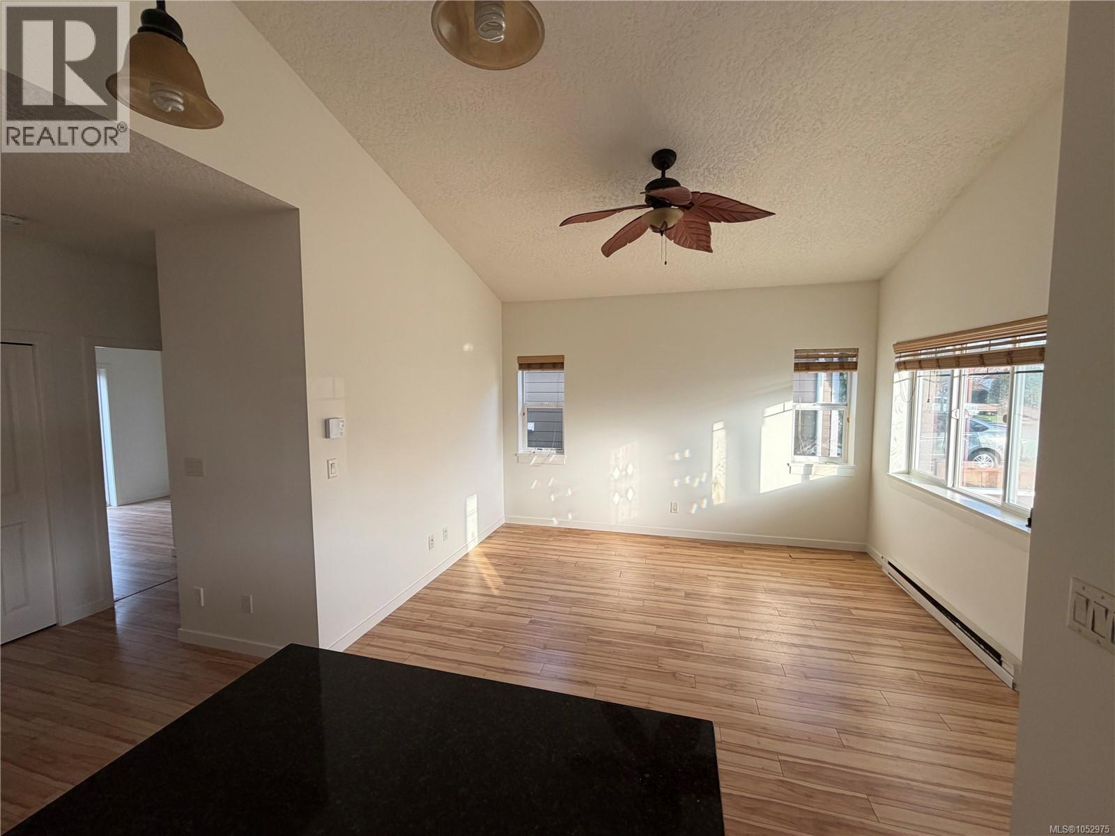 2918 Golden Spike Pl Property Photo 5