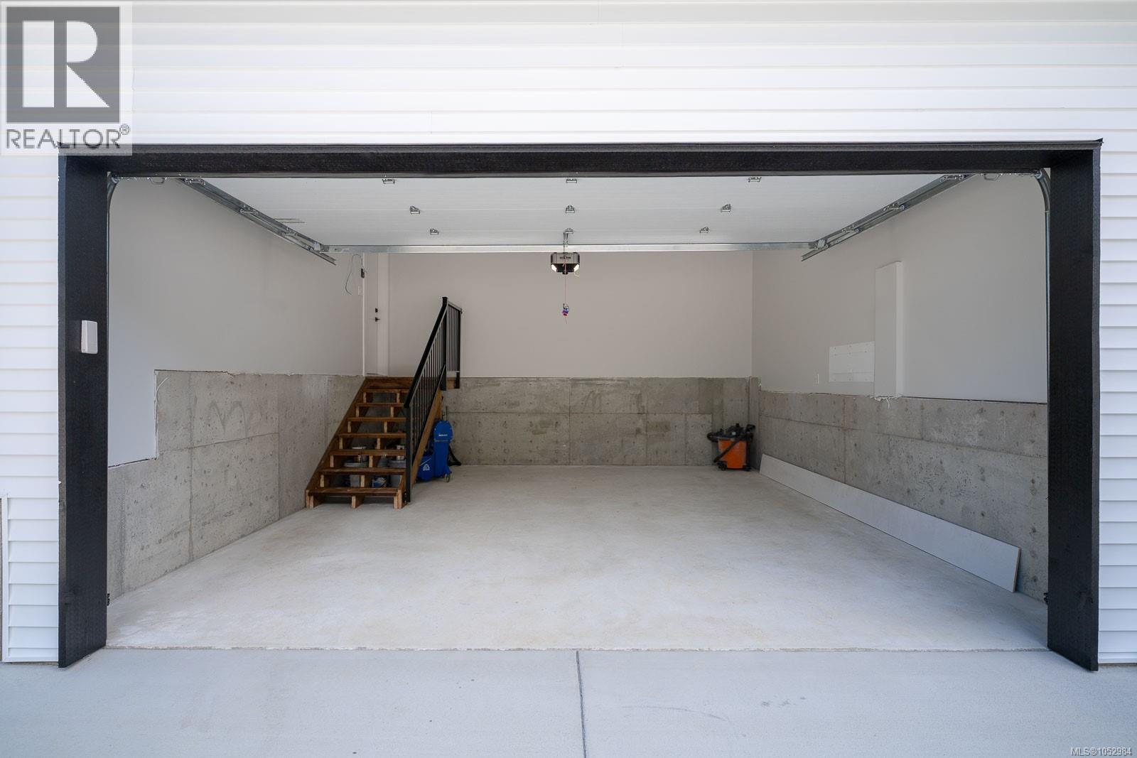 351 Avaani Way Property Photo 52