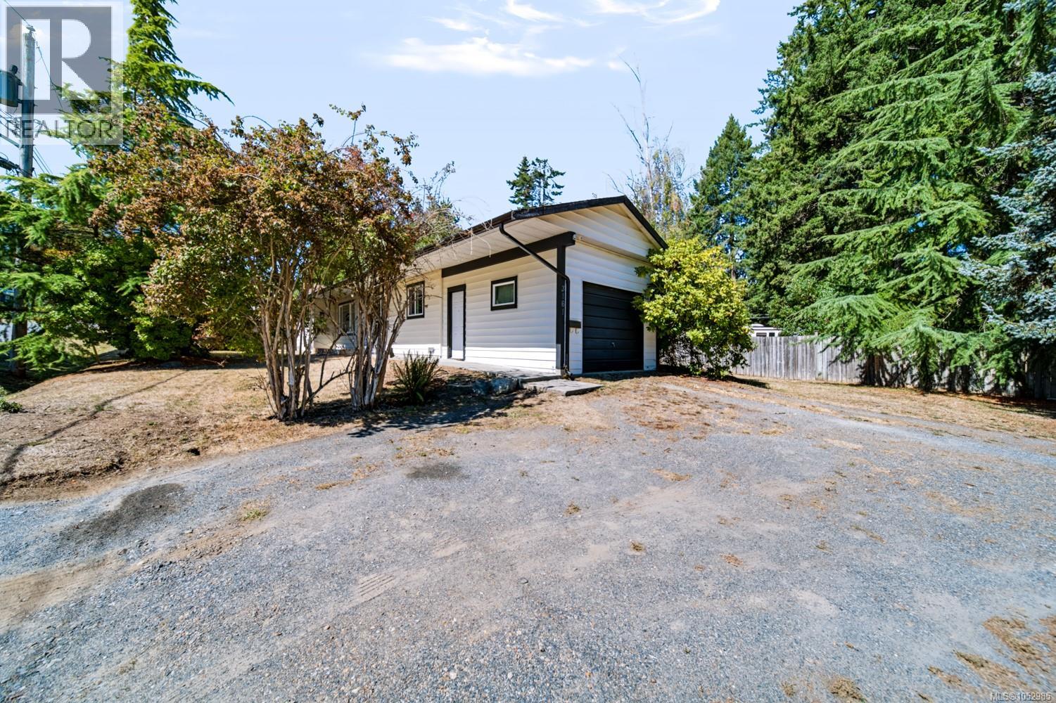 3161 Singleton Rd Property Photo 24