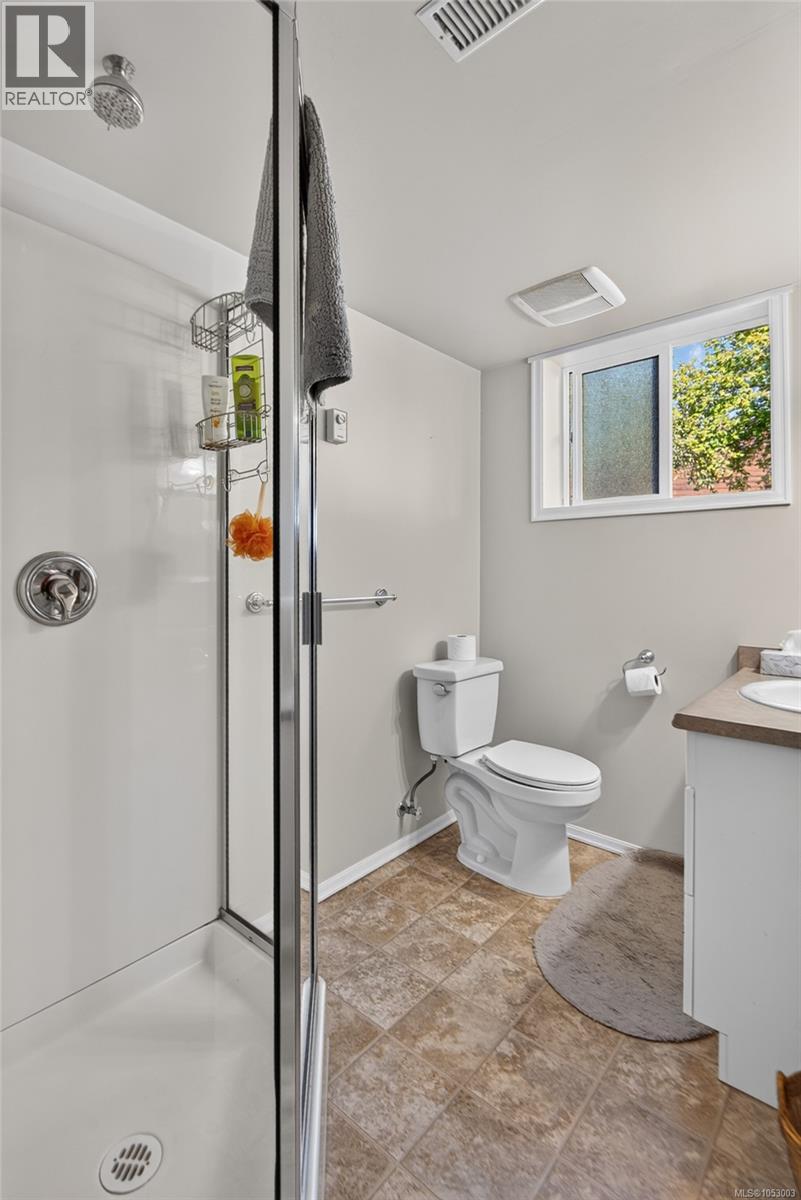 6381 Somenos Rd Property Photo 40