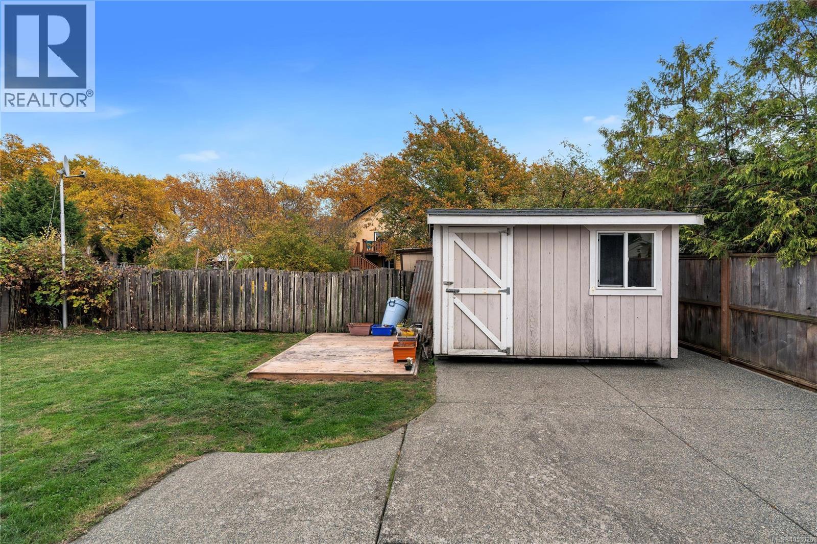 2837 Scott St Property Photo 38