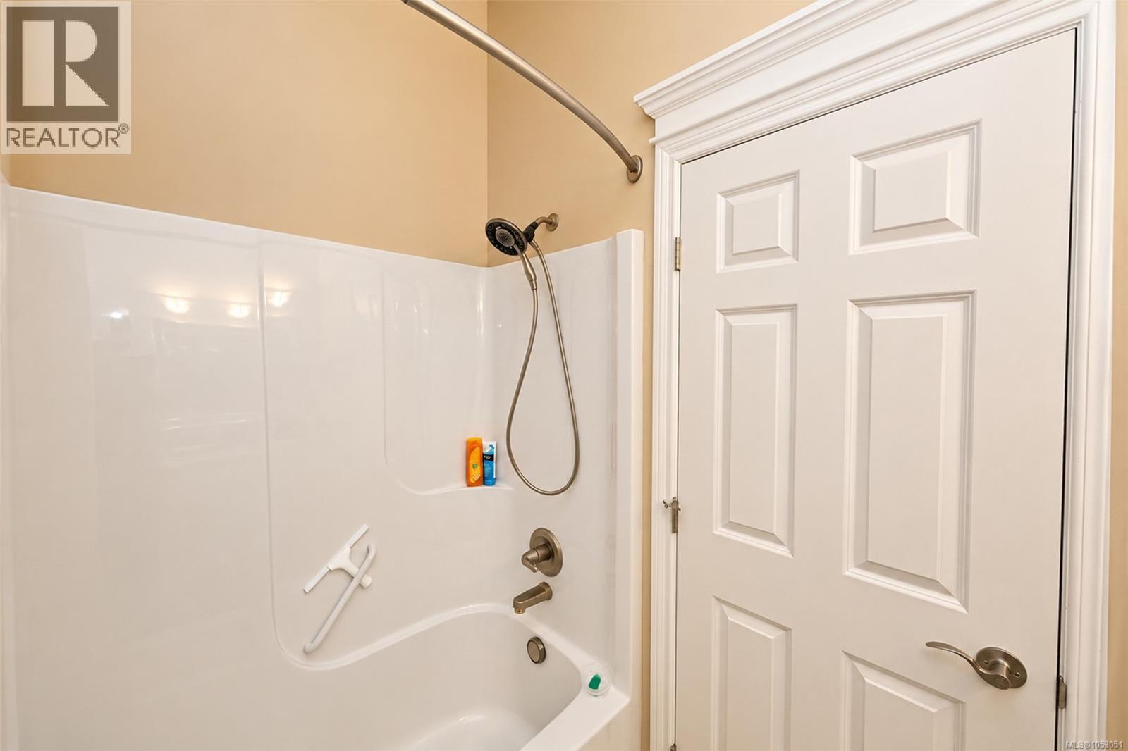 6097 Chippewa Rd Property Photo 65