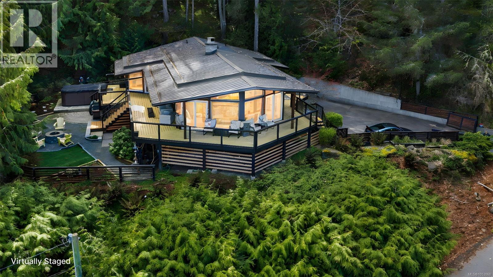 6156 Genoa Bay Rd Property Photo 3