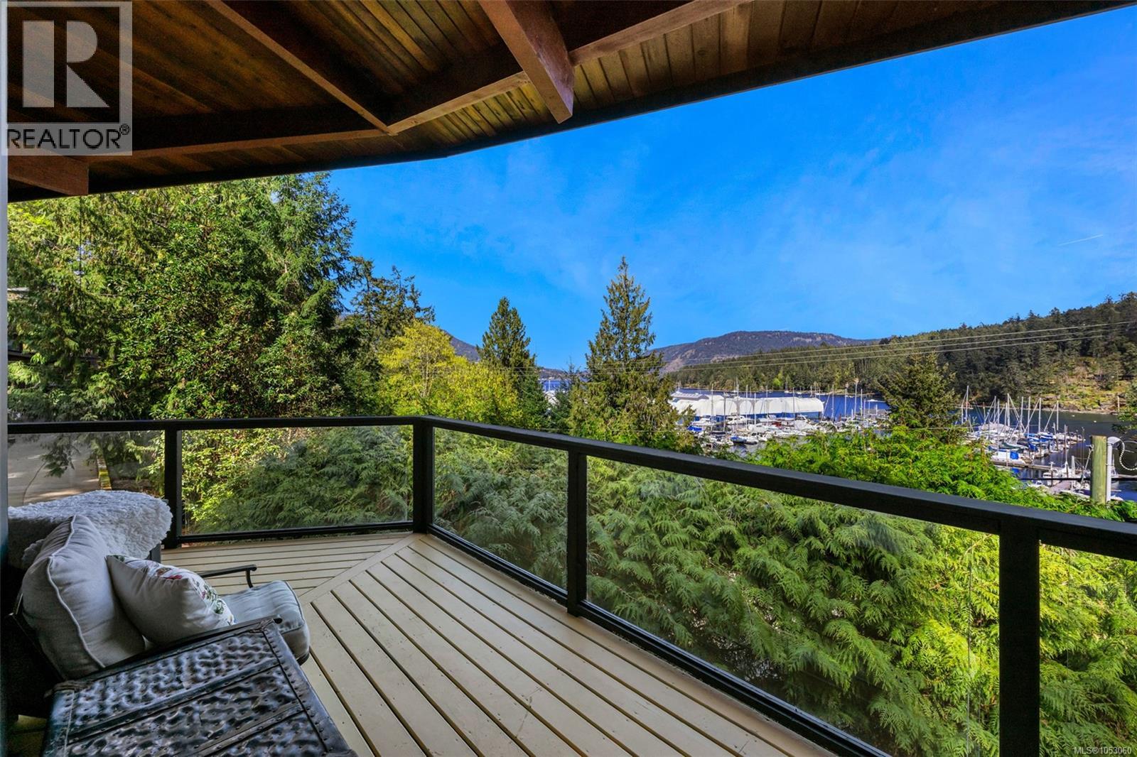 6156 Genoa Bay Rd Property Photo 21