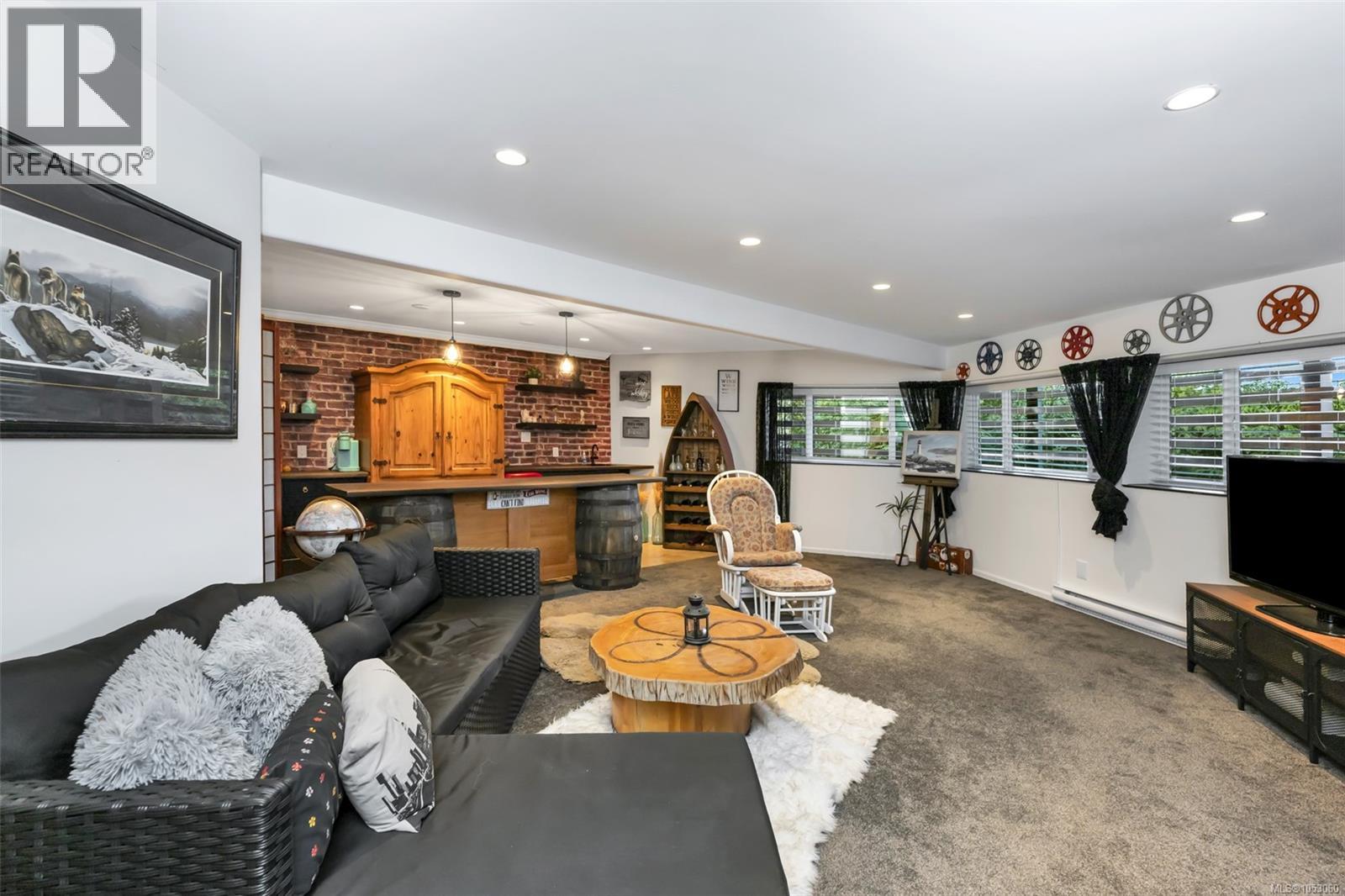 6156 Genoa Bay Rd Property Photo 33