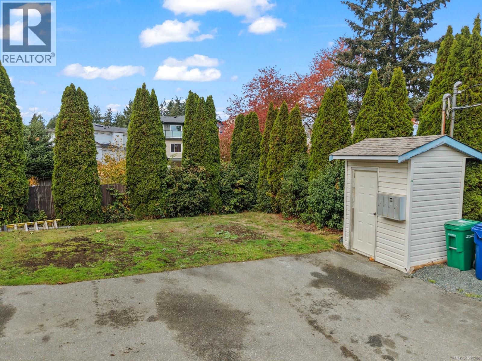 3 2338 Rosstown Rd Property Photo 54