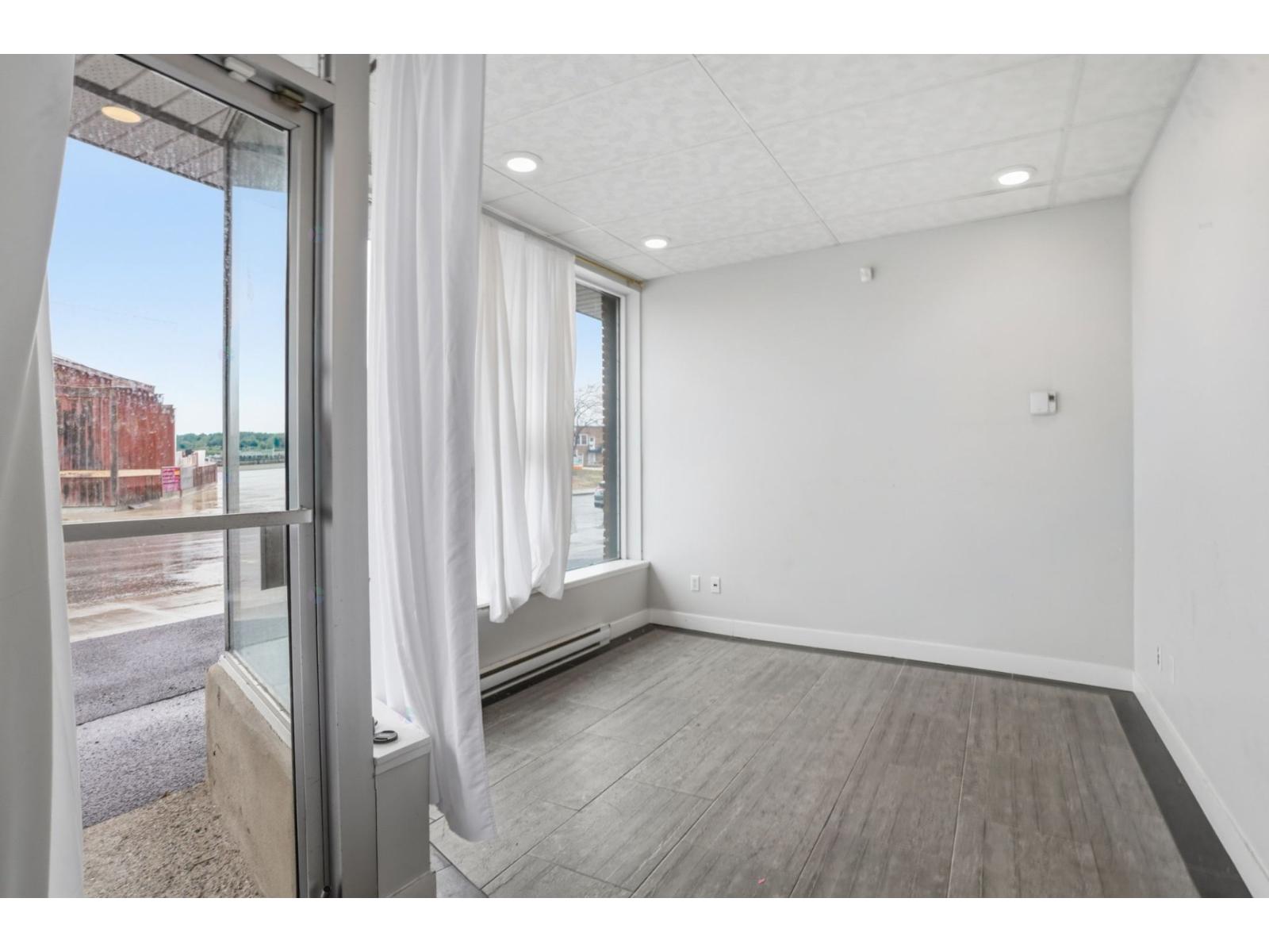338z Rue St-andré Property Photo 23