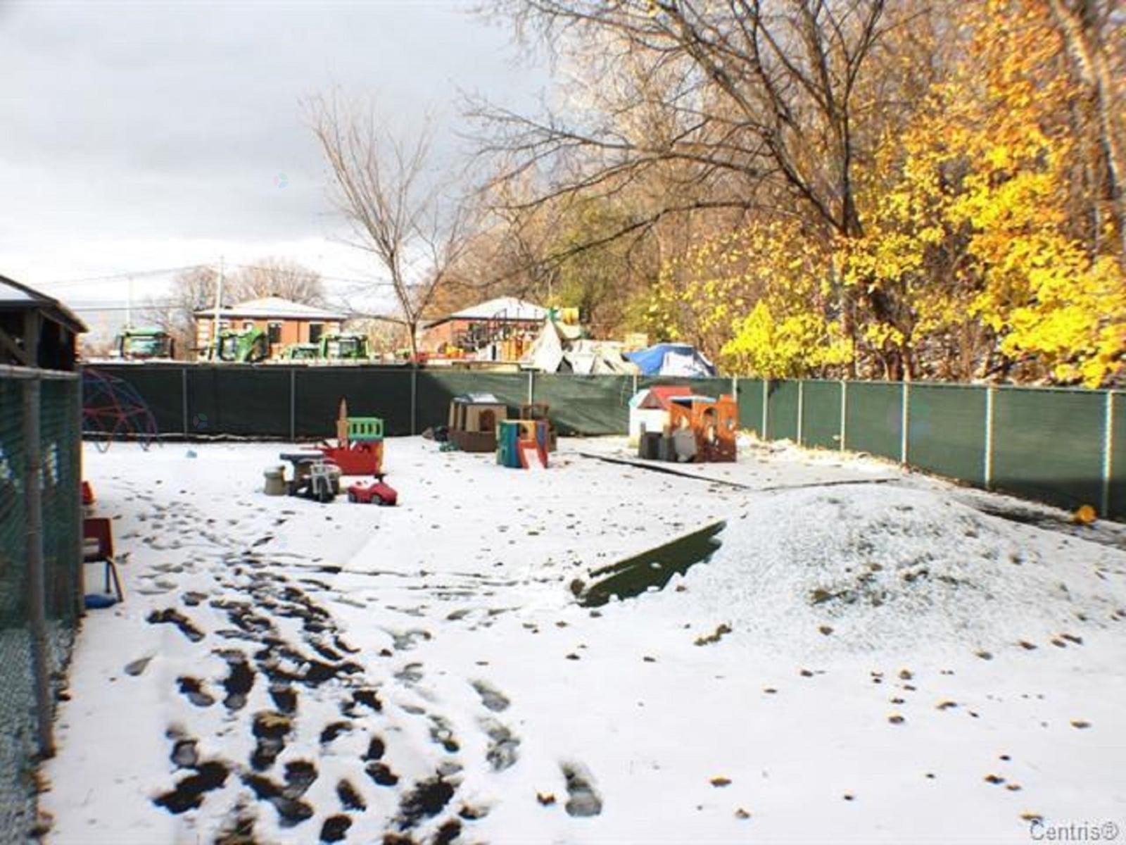 185 Rue Riverside Property Photo 25
