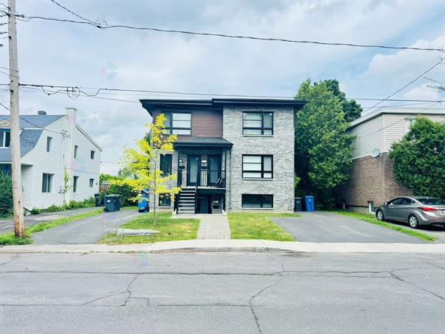 231-235 Rue Guy Property Photo 1