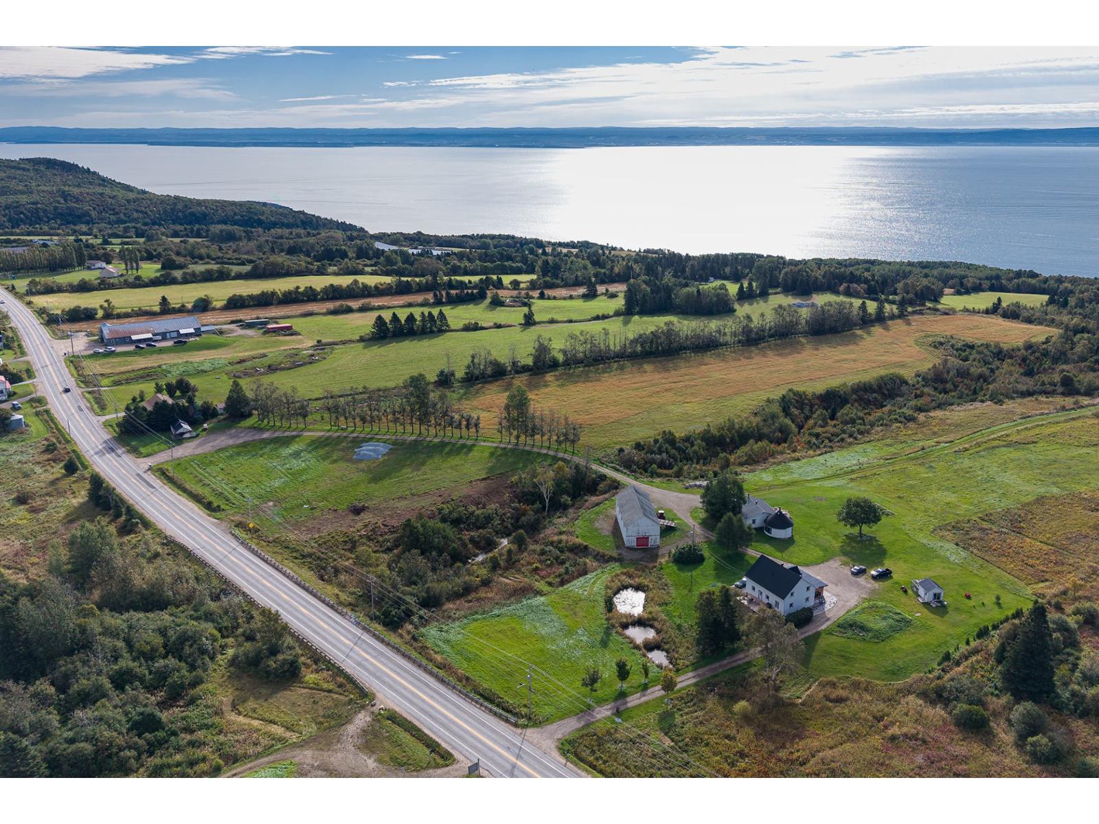2688z-2700z Route Du Fleuve Property Photo 2