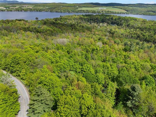 Ch. Tétreault Property Photo 23