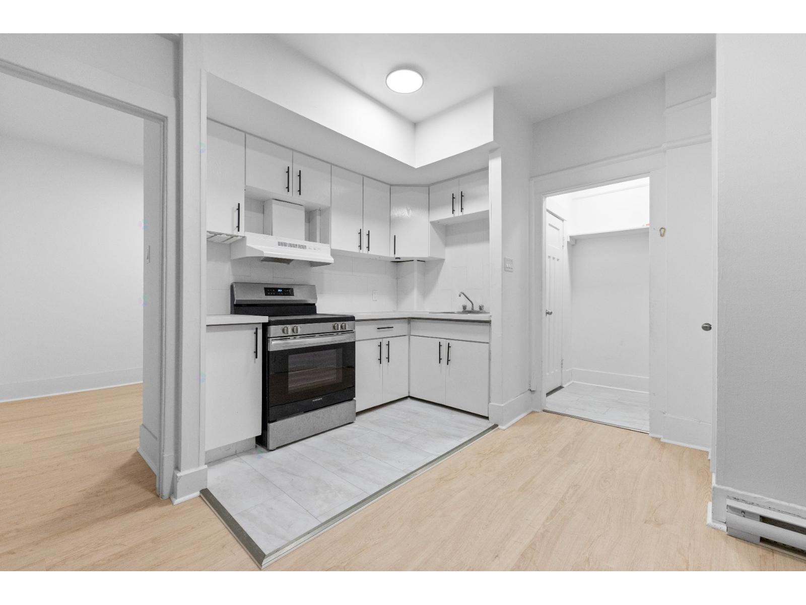 5225 Rue Sherbrooke O., #72 Property Photo 1