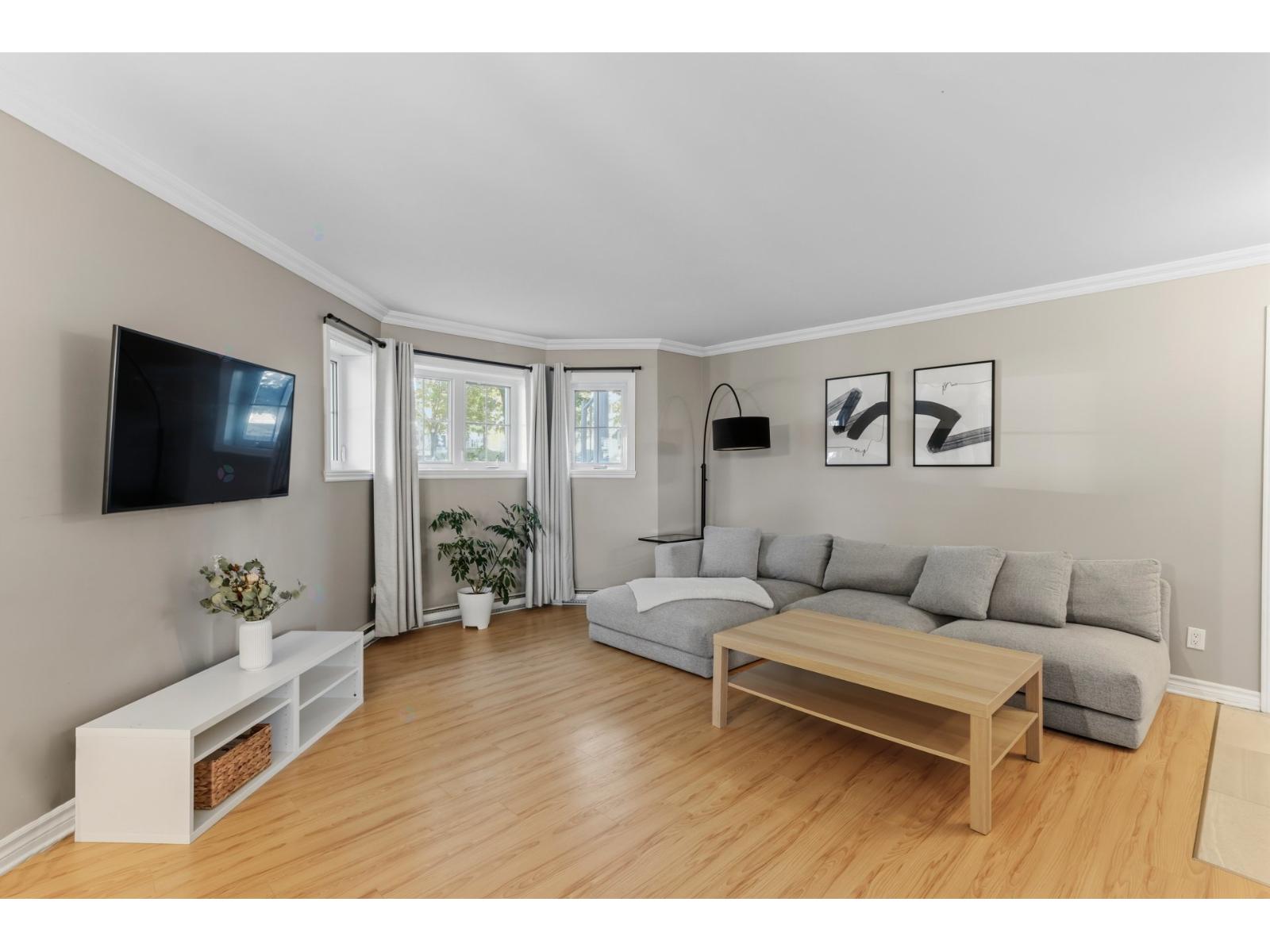 1 Crois. De Cambrai, #2 Property Photo 4