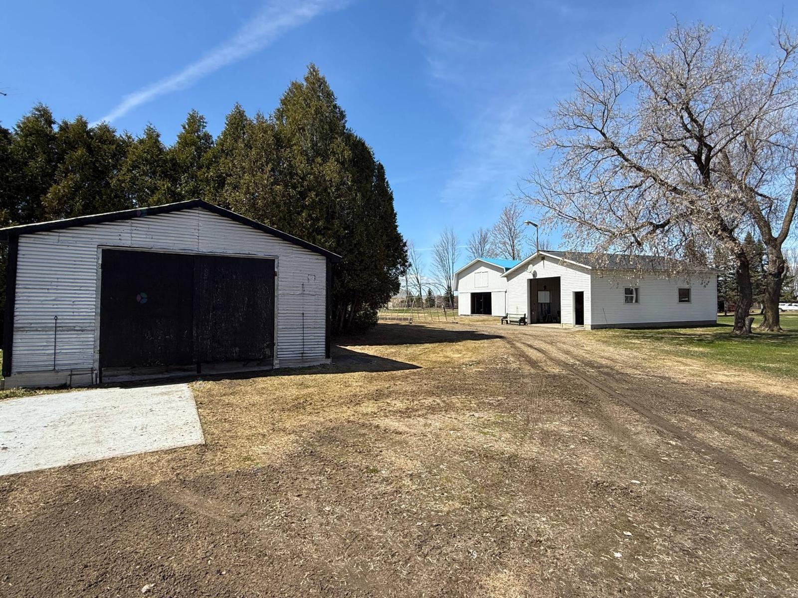 219 Rg Bellevue N. Property Photo 4