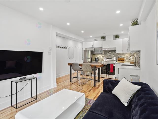 6390 Rue De Marseille, #7 Property Photo 5