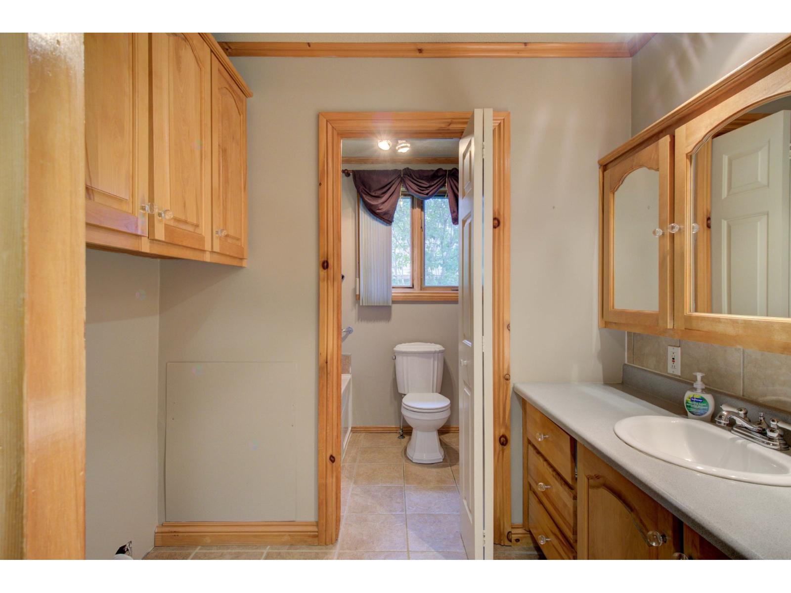 2482 Rue Hertel Property Photo 21