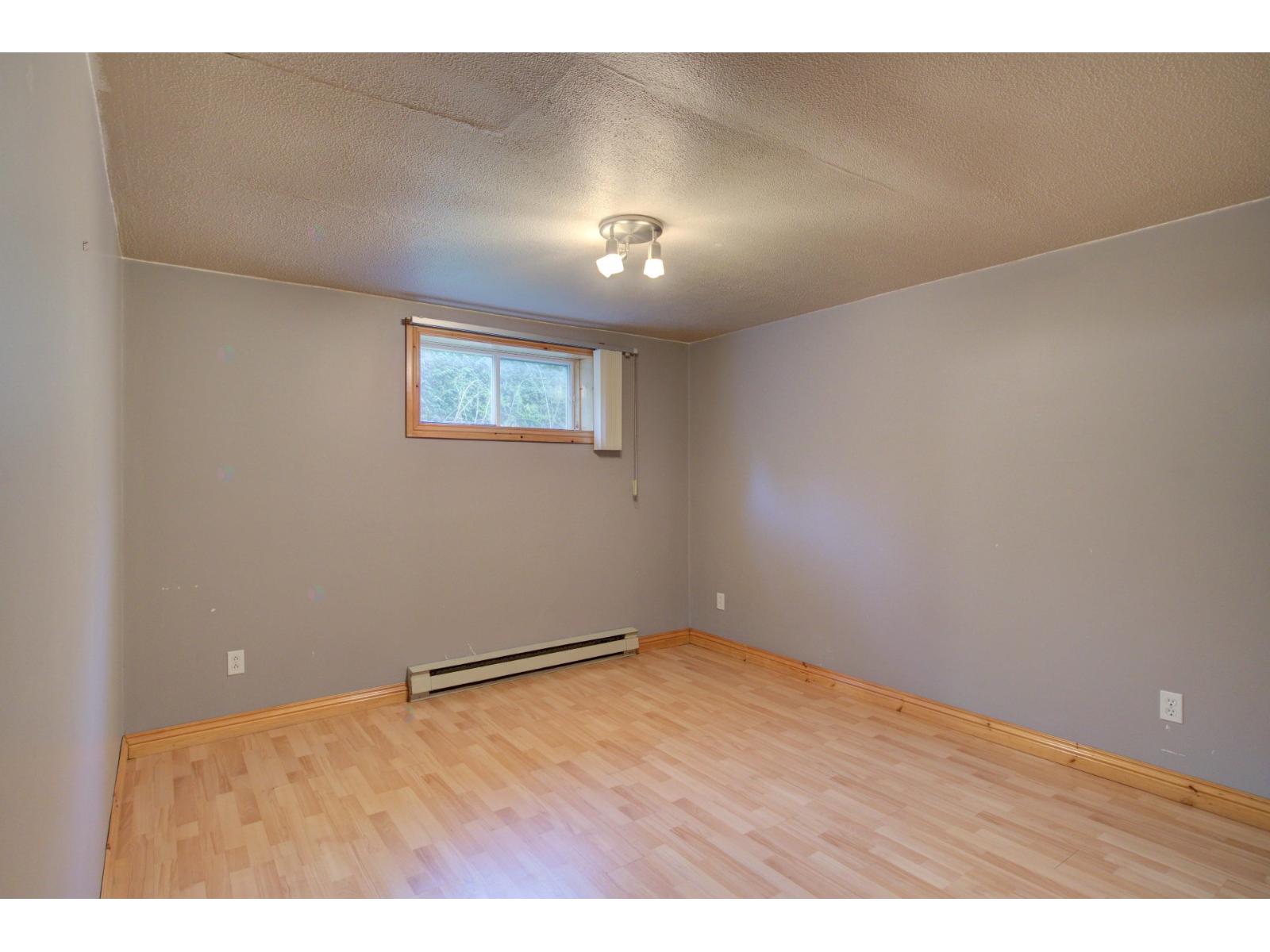 2482 Rue Hertel Property Photo 37