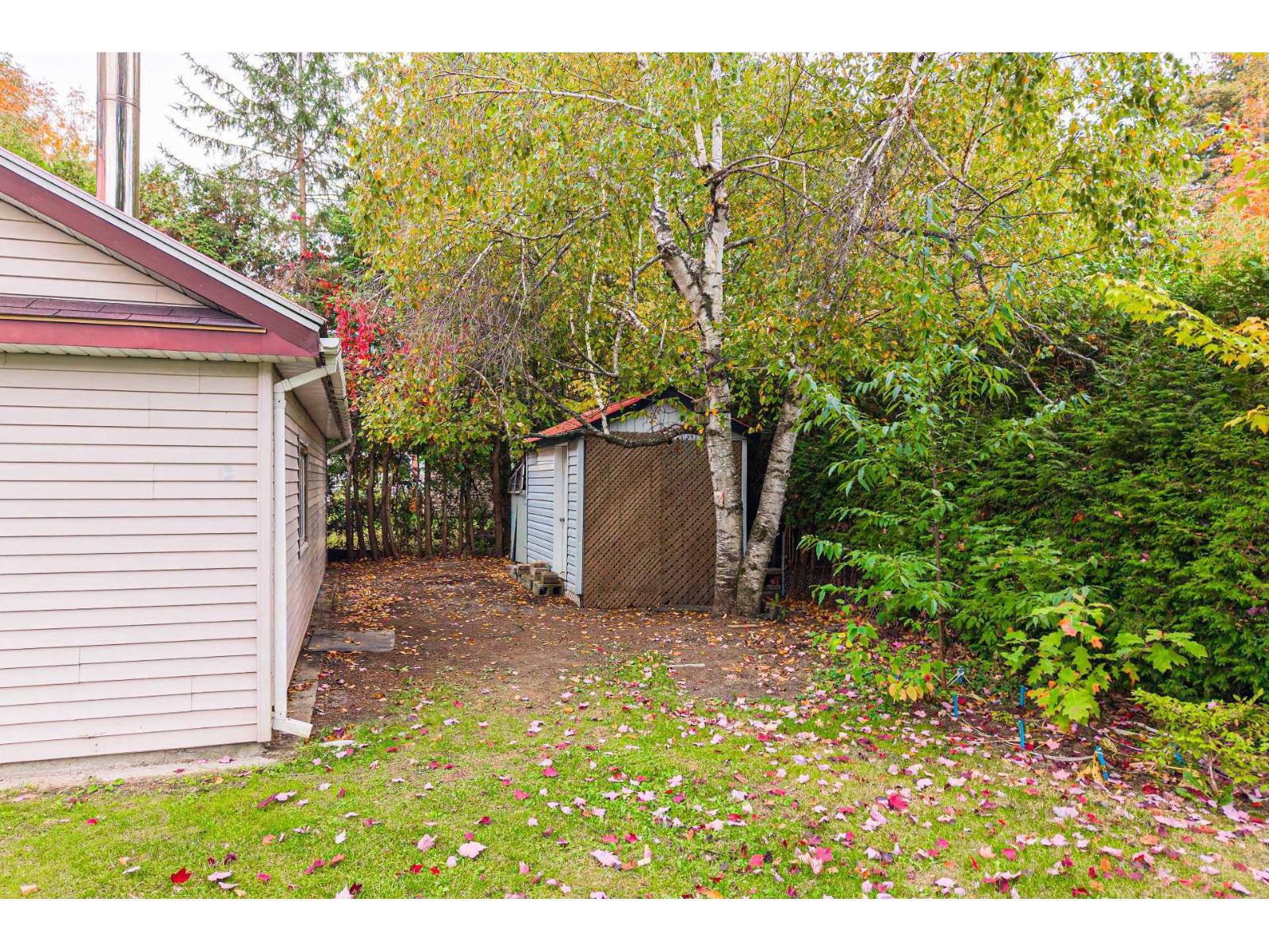 2482 Rue Hertel Property Photo 55