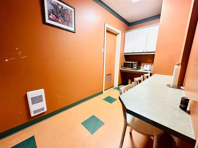 69 Rue St-pierre Property Photo 11