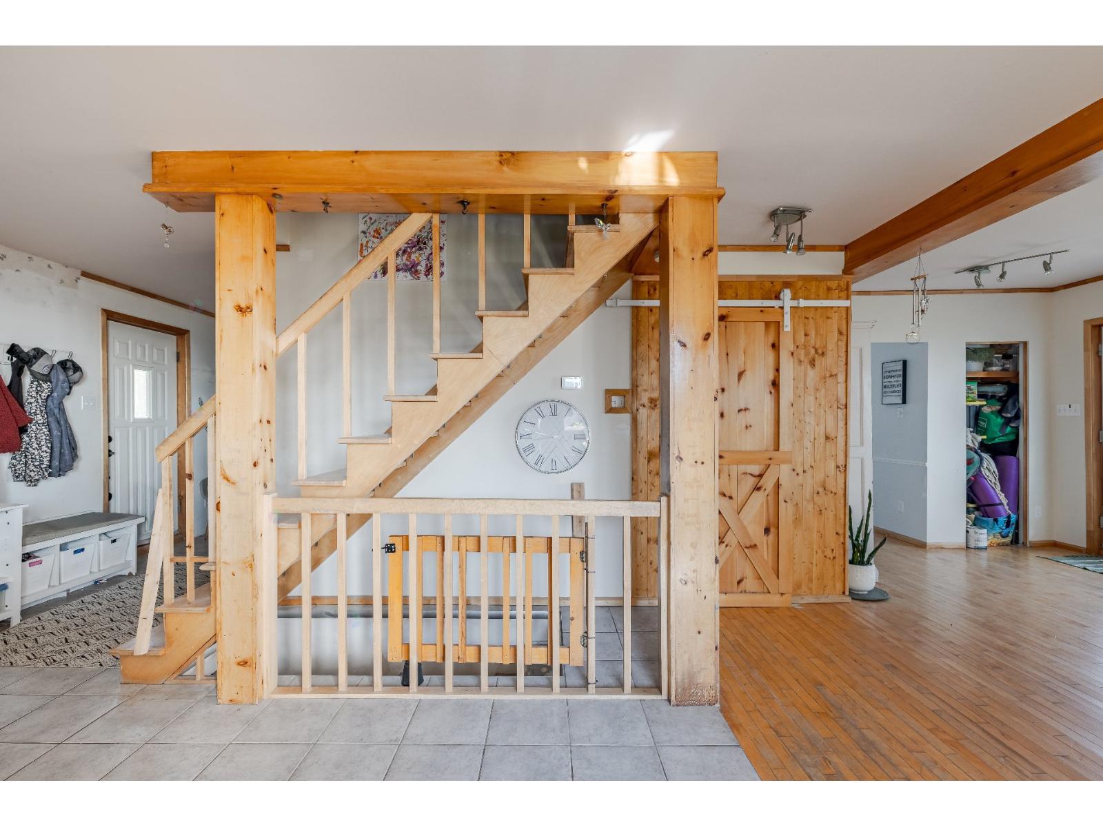 691 Boul. De L'anse Property Photo 13