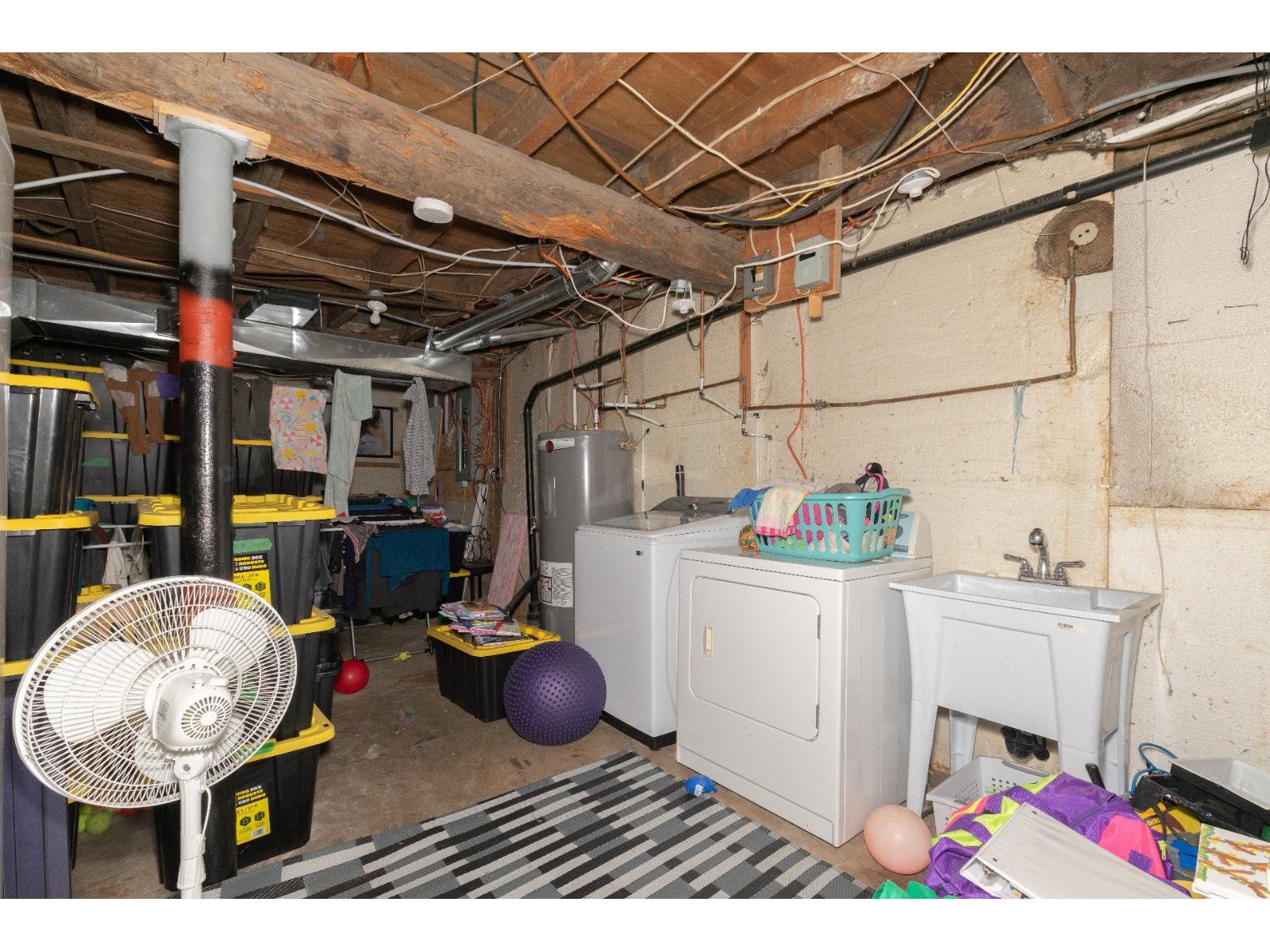 691 Boul. De L'anse Property Photo 34