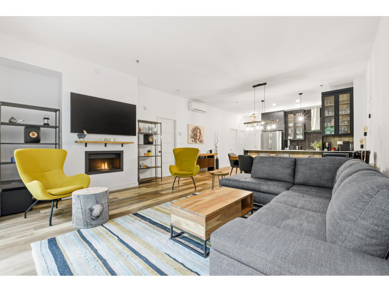 235 Rue Du Cercle-des-cantons, #316 Property Photo 5