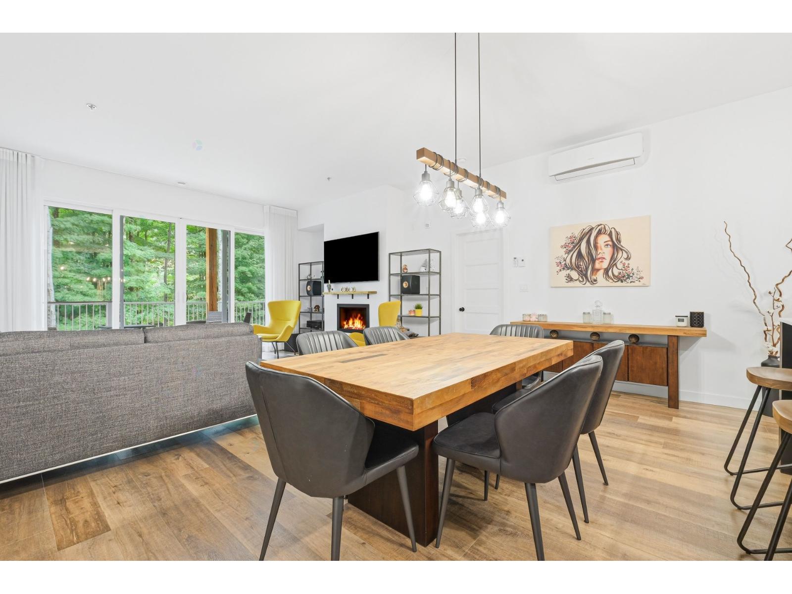 235 Rue Du Cercle-des-cantons, #316 Property Photo 6
