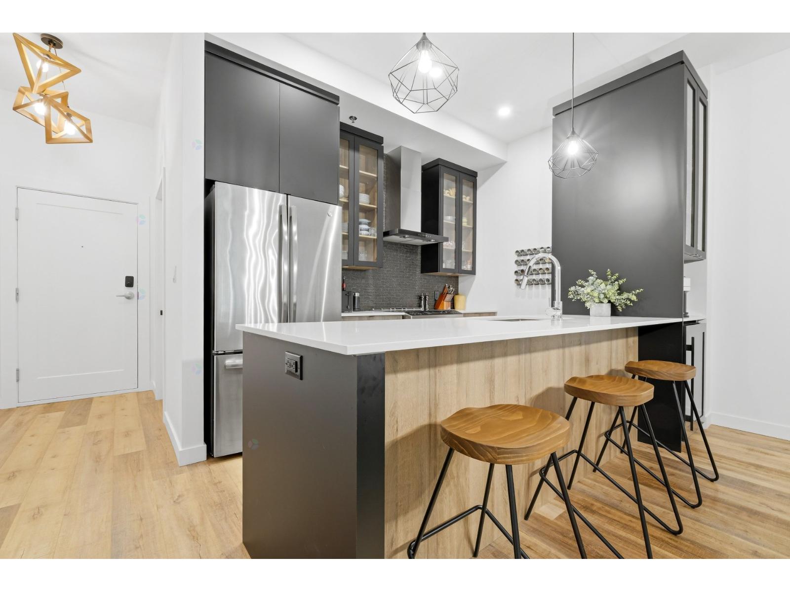 235 Rue Du Cercle-des-cantons, #316 Property Photo 9