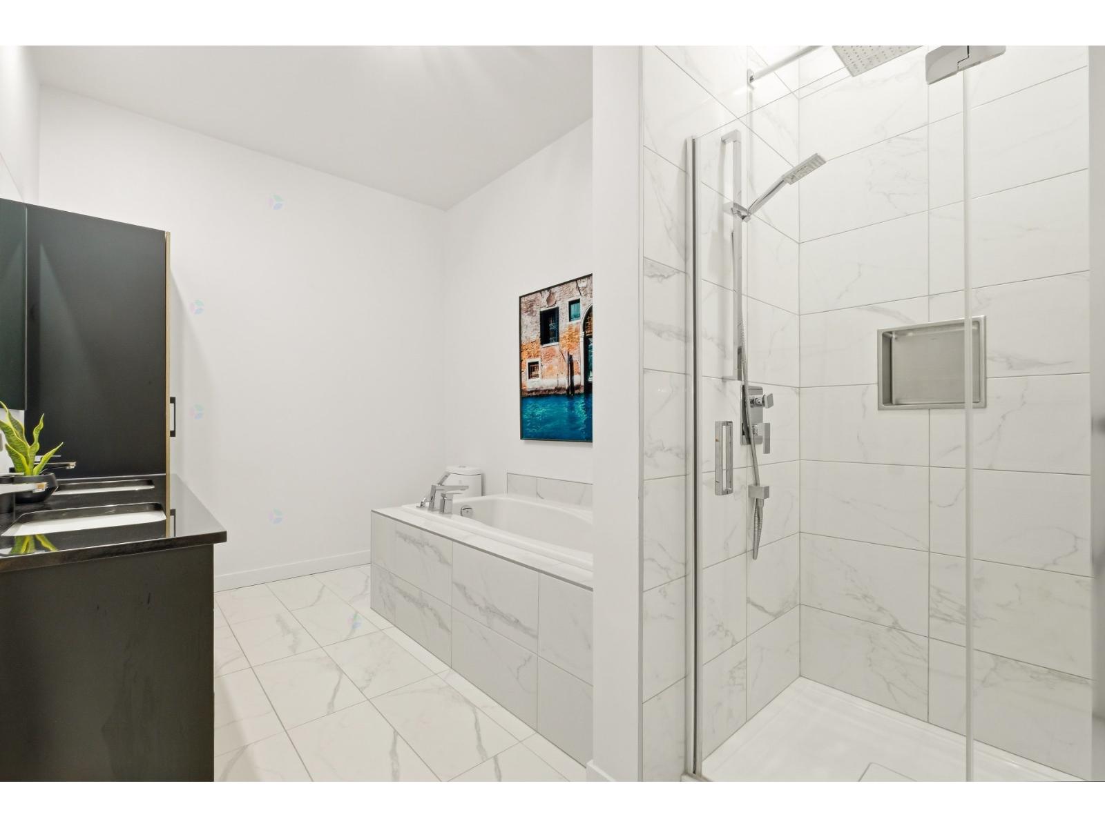 235 Rue Du Cercle-des-cantons, #316 Property Photo 17