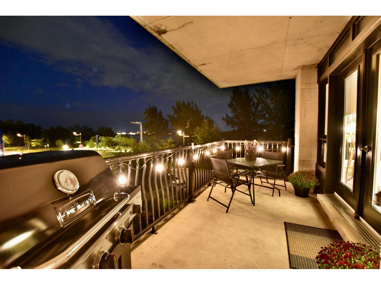 9307 Boul. LaSalle, #201 Property Photo 1
