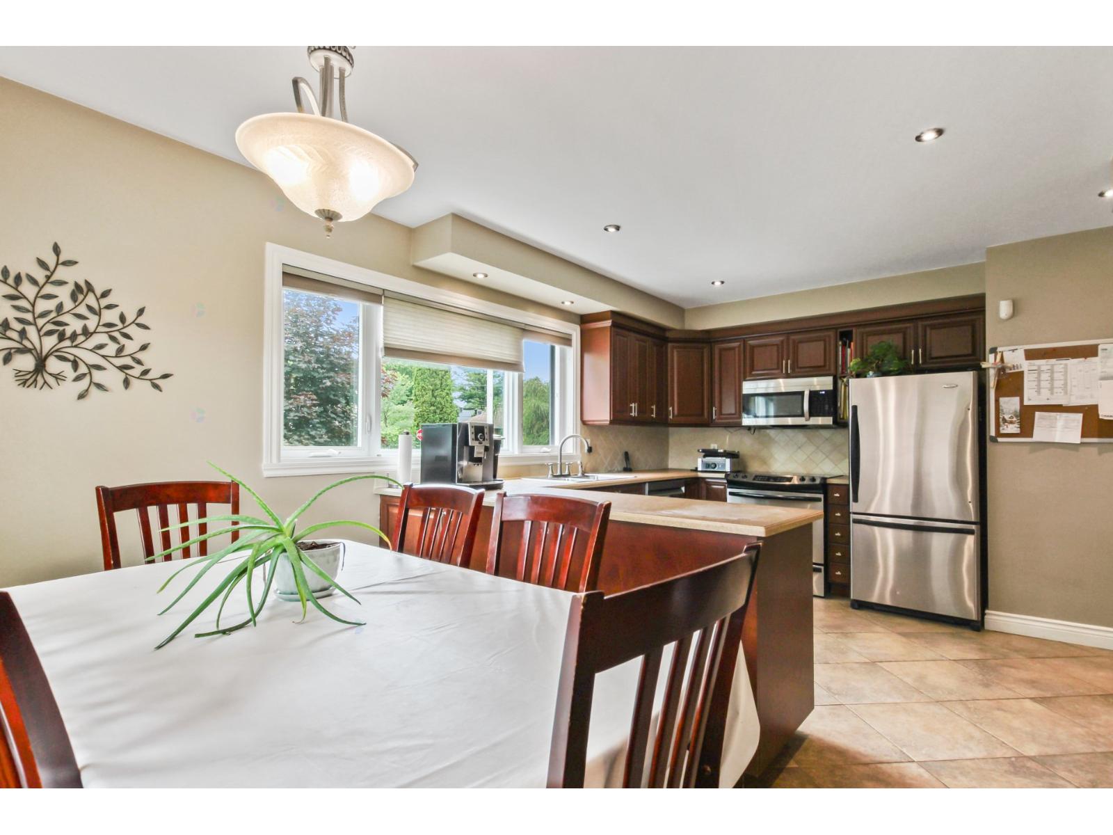 34 Rue Camille Property Photo 6