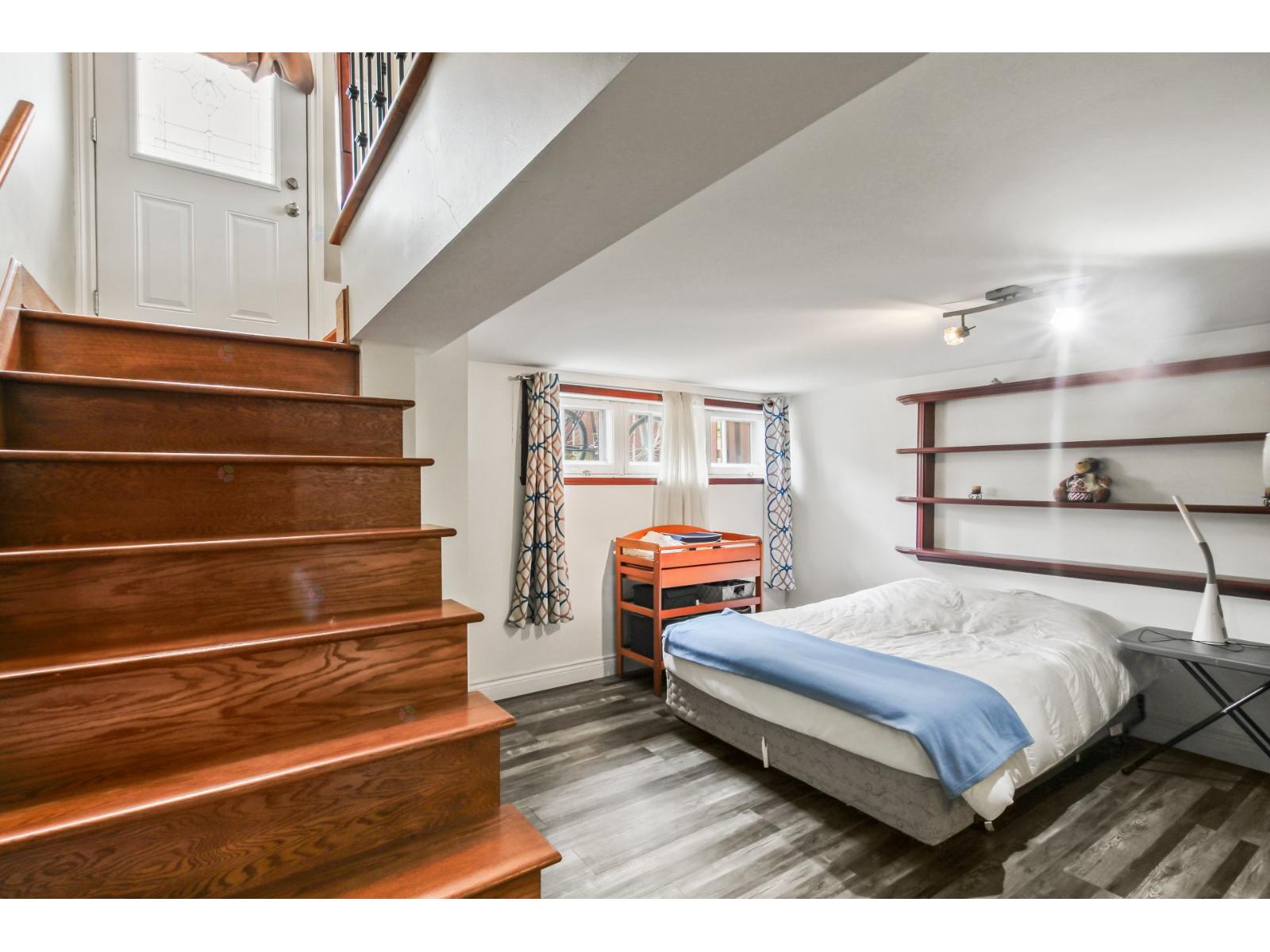 34 Rue Camille Property Photo 16