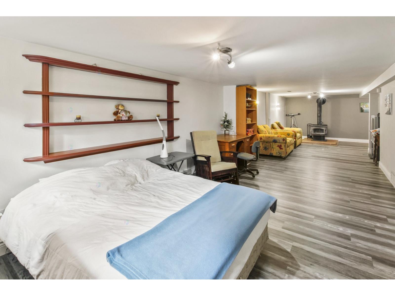34 Rue Camille Property Photo 17