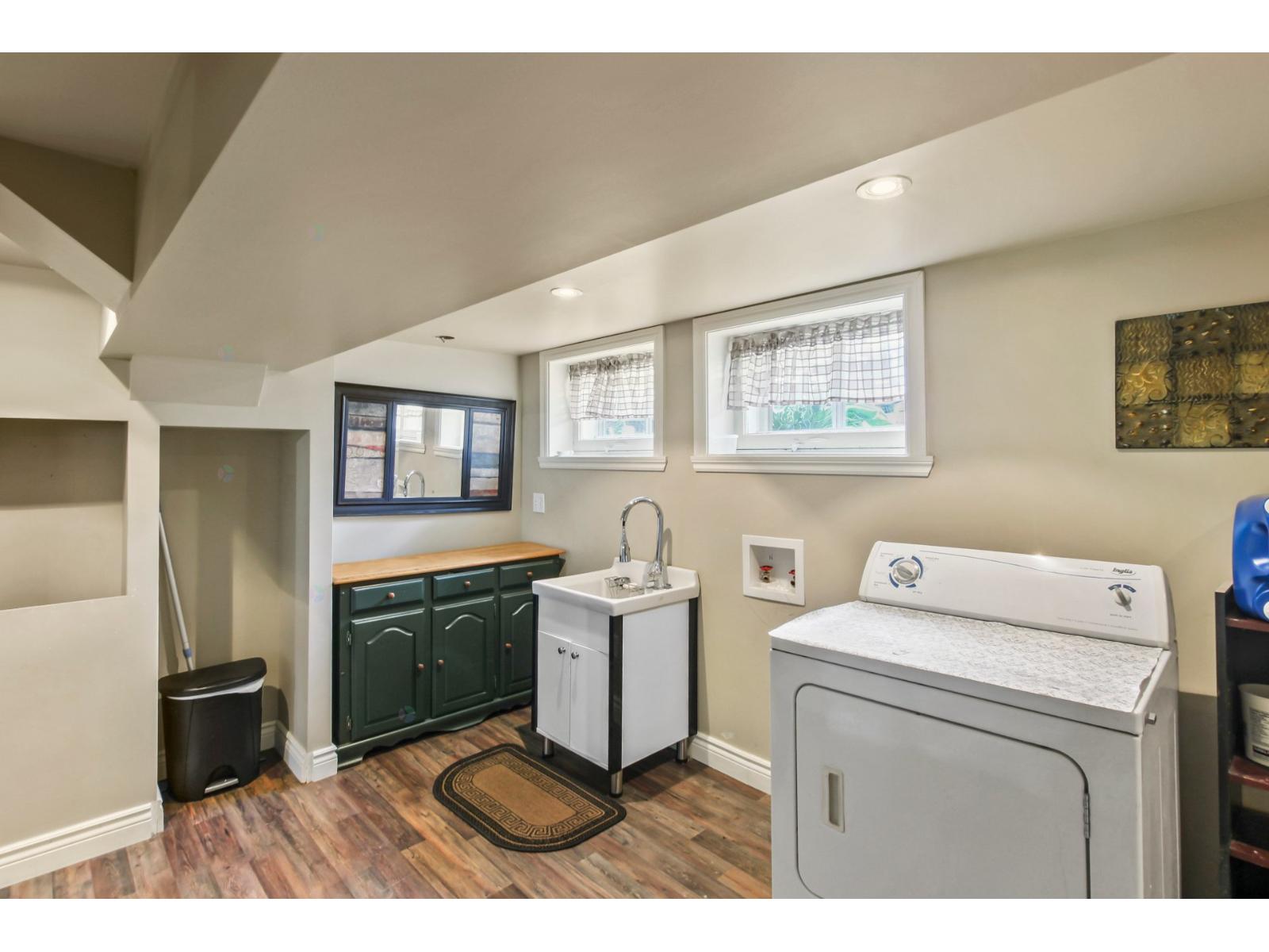 34 Rue Camille Property Photo 23