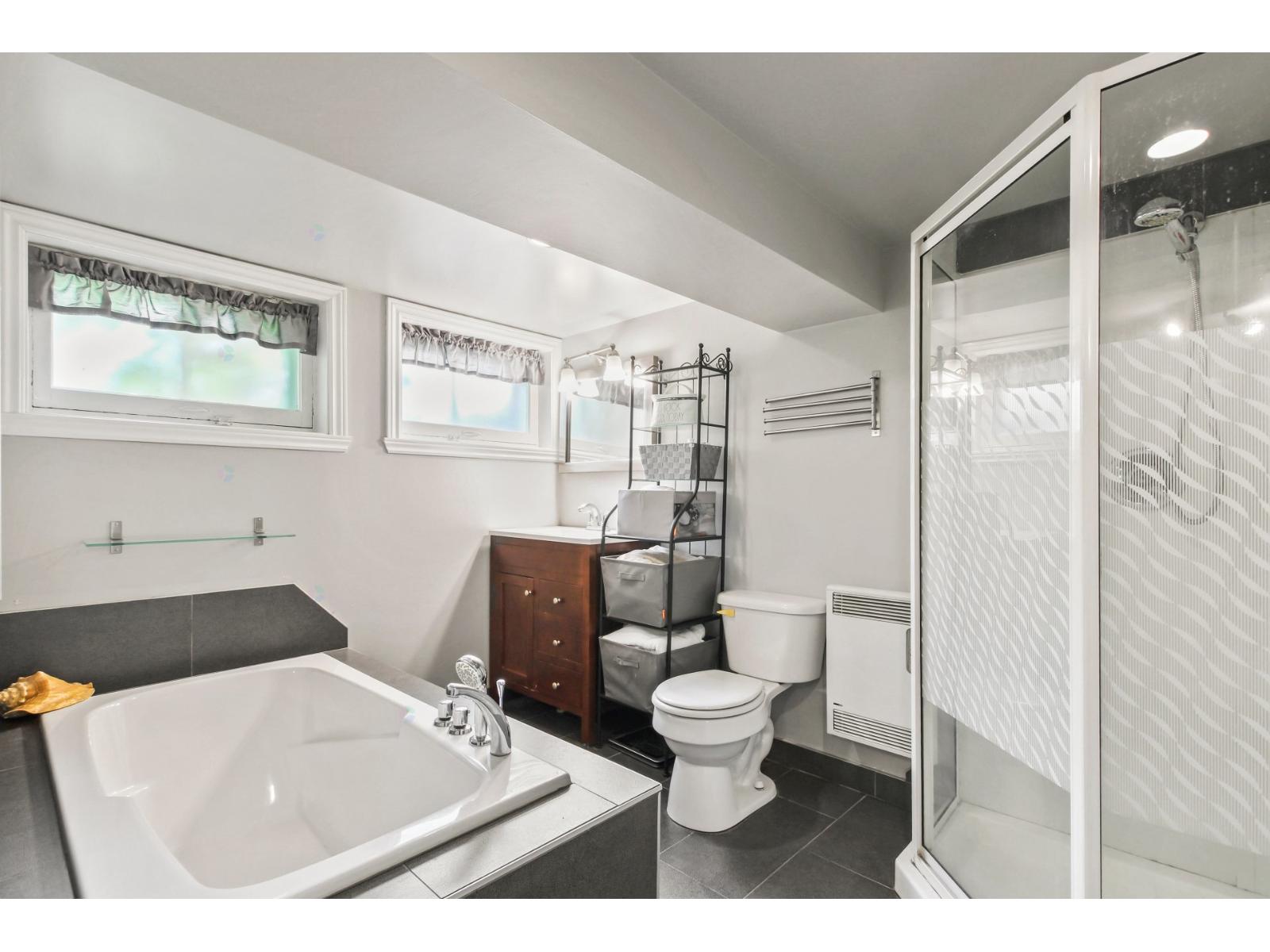34 Rue Camille Property Photo 24