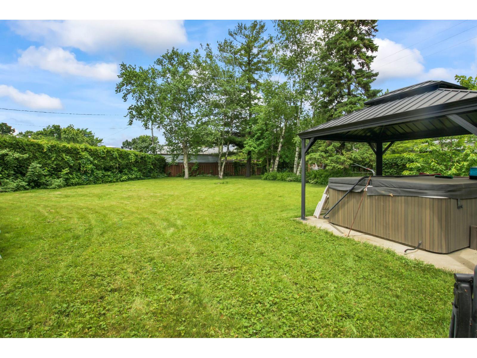34 Rue Camille Property Photo 25
