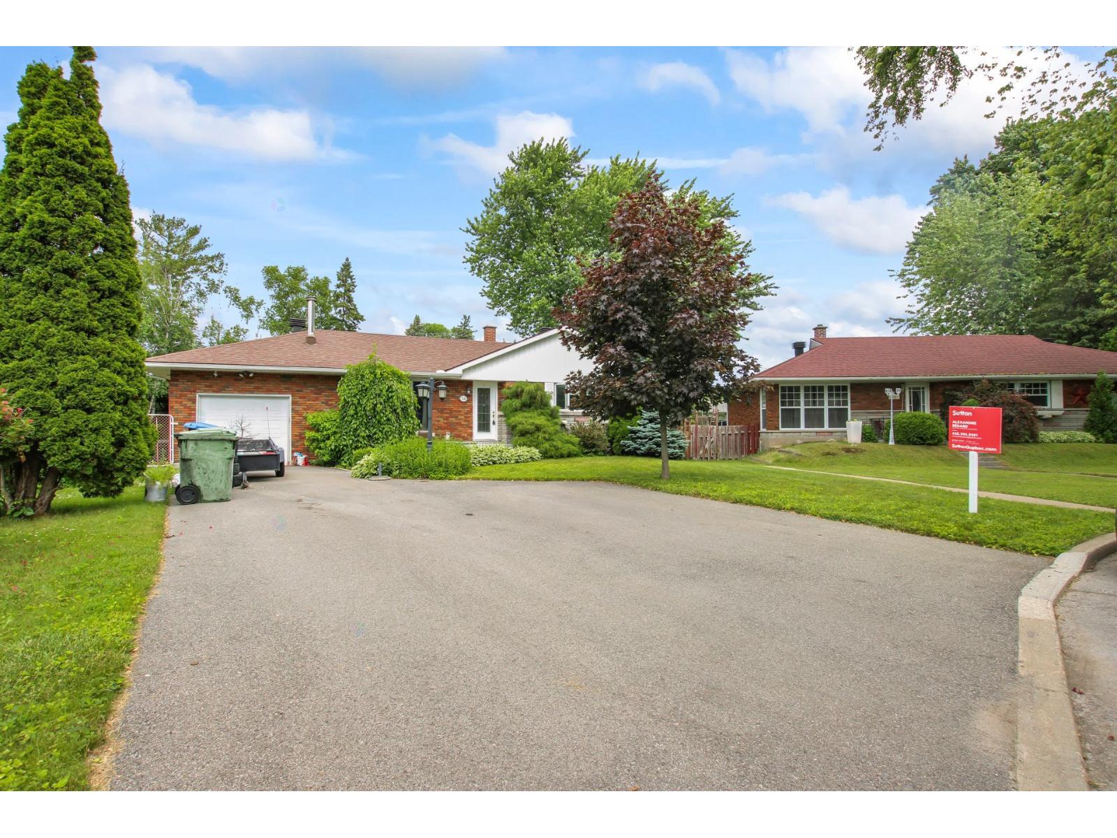34 Rue Camille Property Photo 29