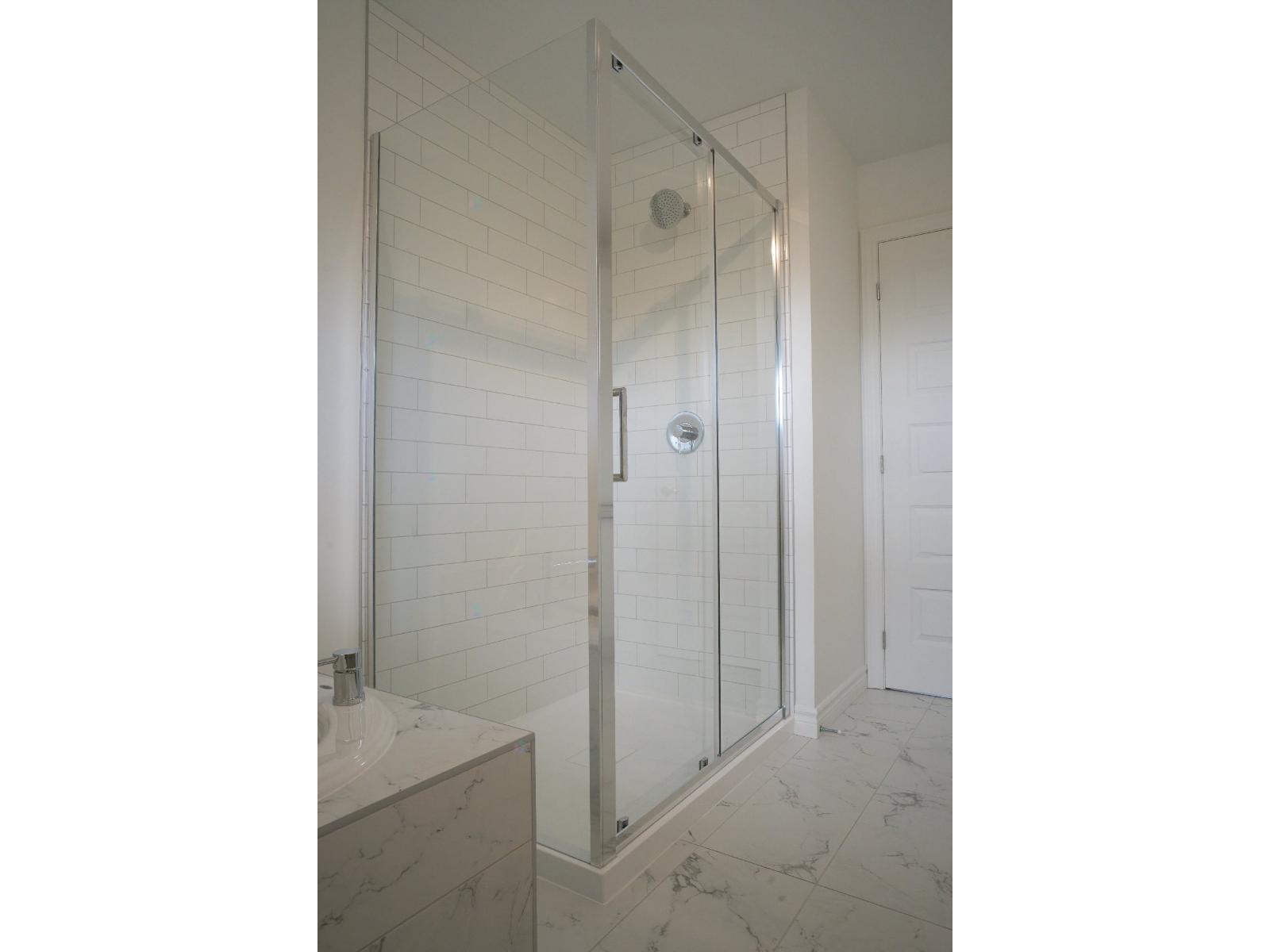 1230 Av. Lambert Property Photo 13