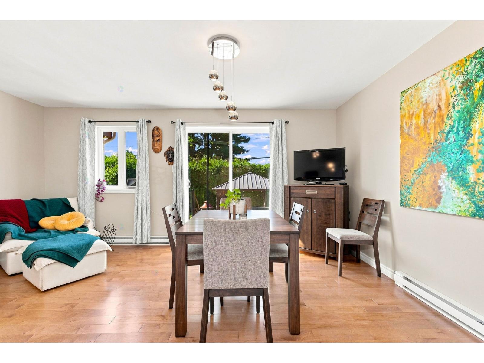 1796 Boul. Des Seigneurs Property Photo 10