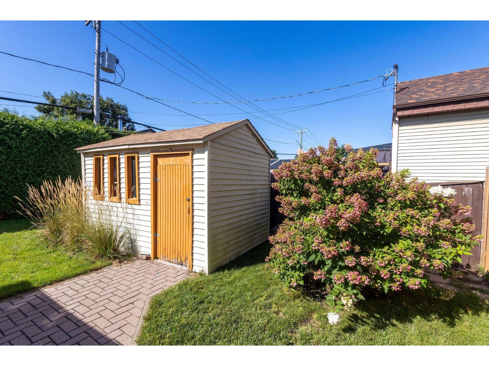 1796 Boul. Des Seigneurs Property Photo 30