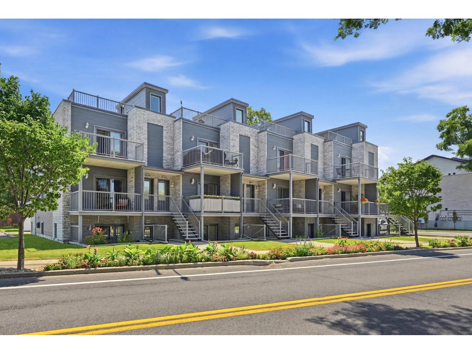 5439 Route Marie-victorin Property Photo 1
