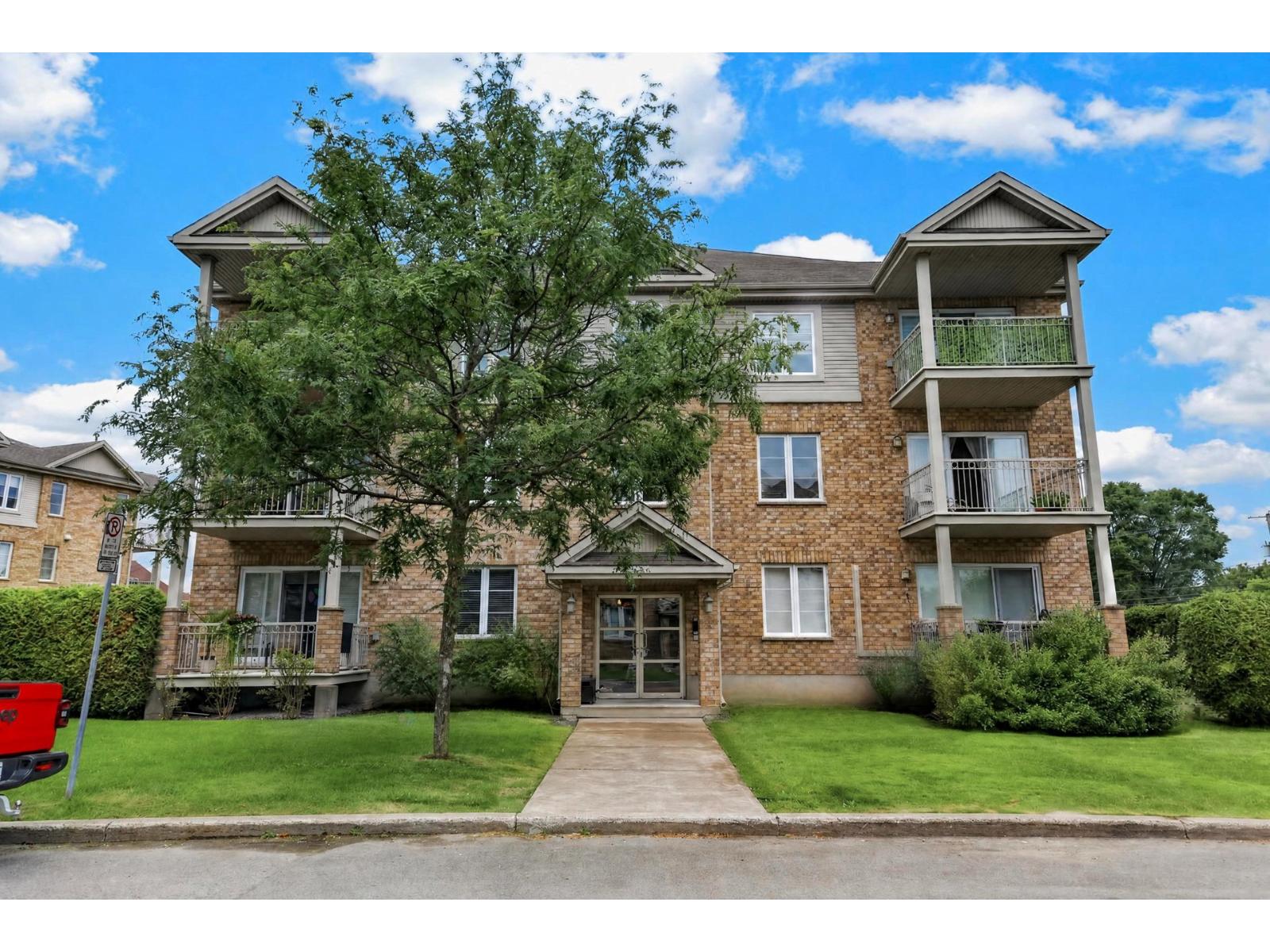 1250 Rue De St-sébastien, #201 Property Photo 1