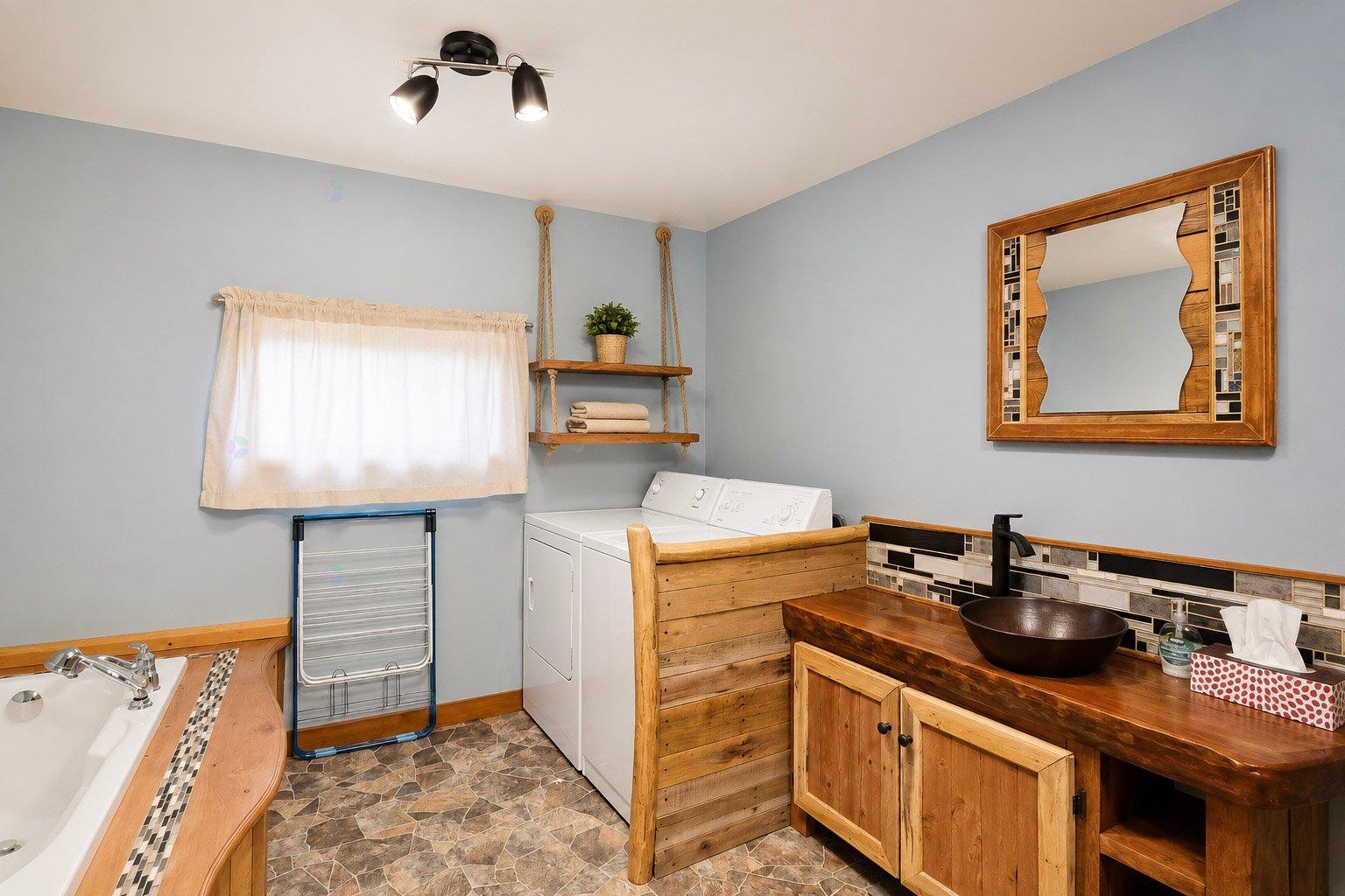 558 Route 199 Property Photo 12