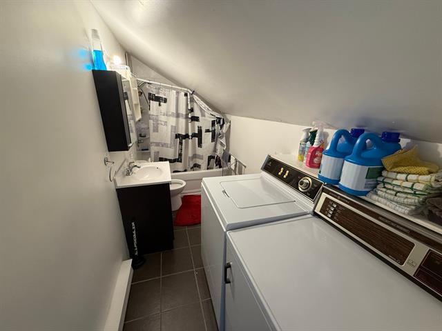 97-107 2e Rue Property Photo 17