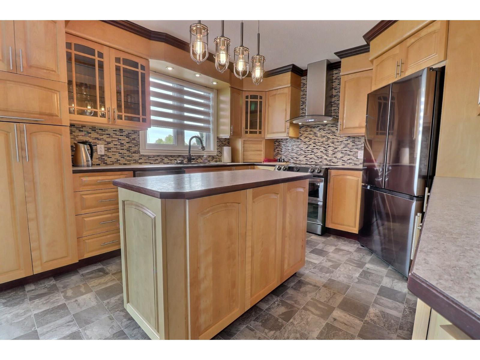 267 Rue St-pie-x Property Photo 5