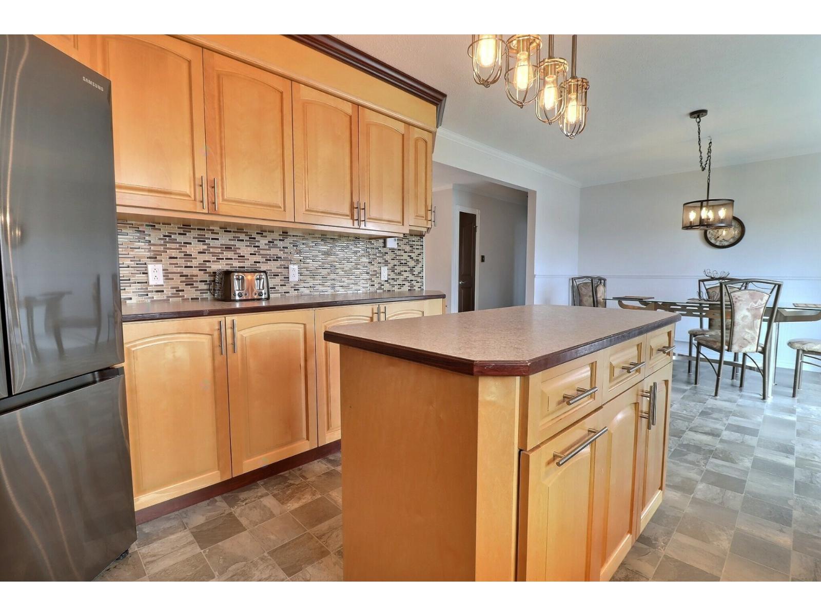 267 Rue St-pie-x Property Photo 6