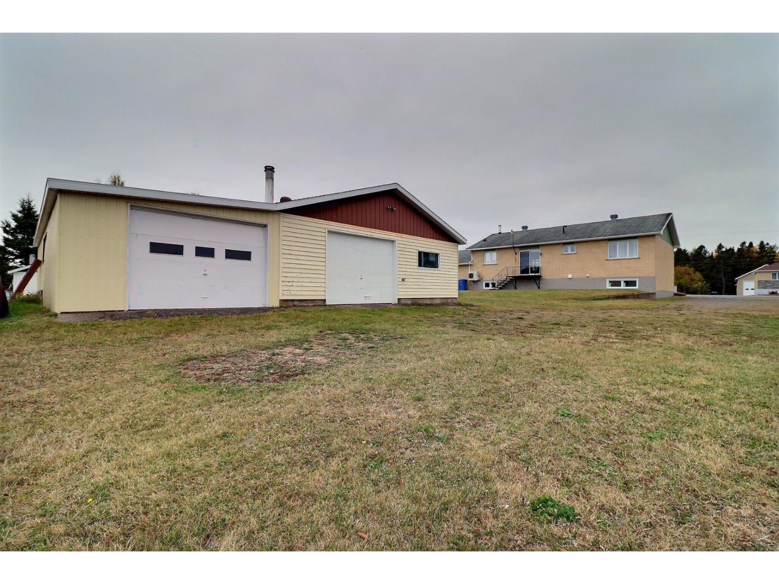 267 Rue St-pie-x Property Photo 22