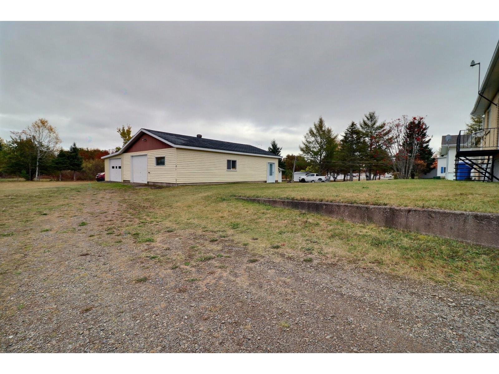 267 Rue St-pie-x Property Photo 23
