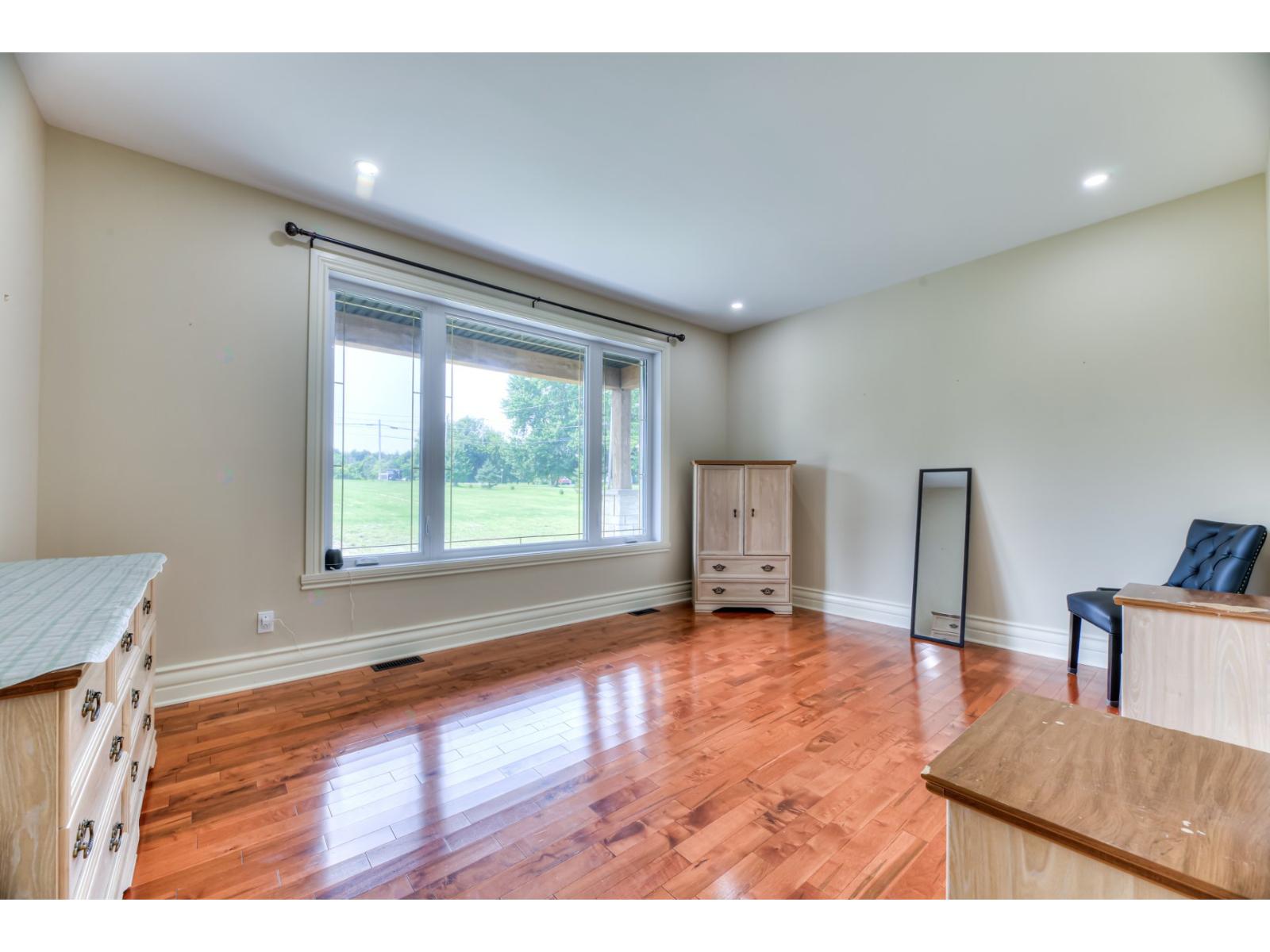 498 Ch. Des Outaouais Property Photo 26