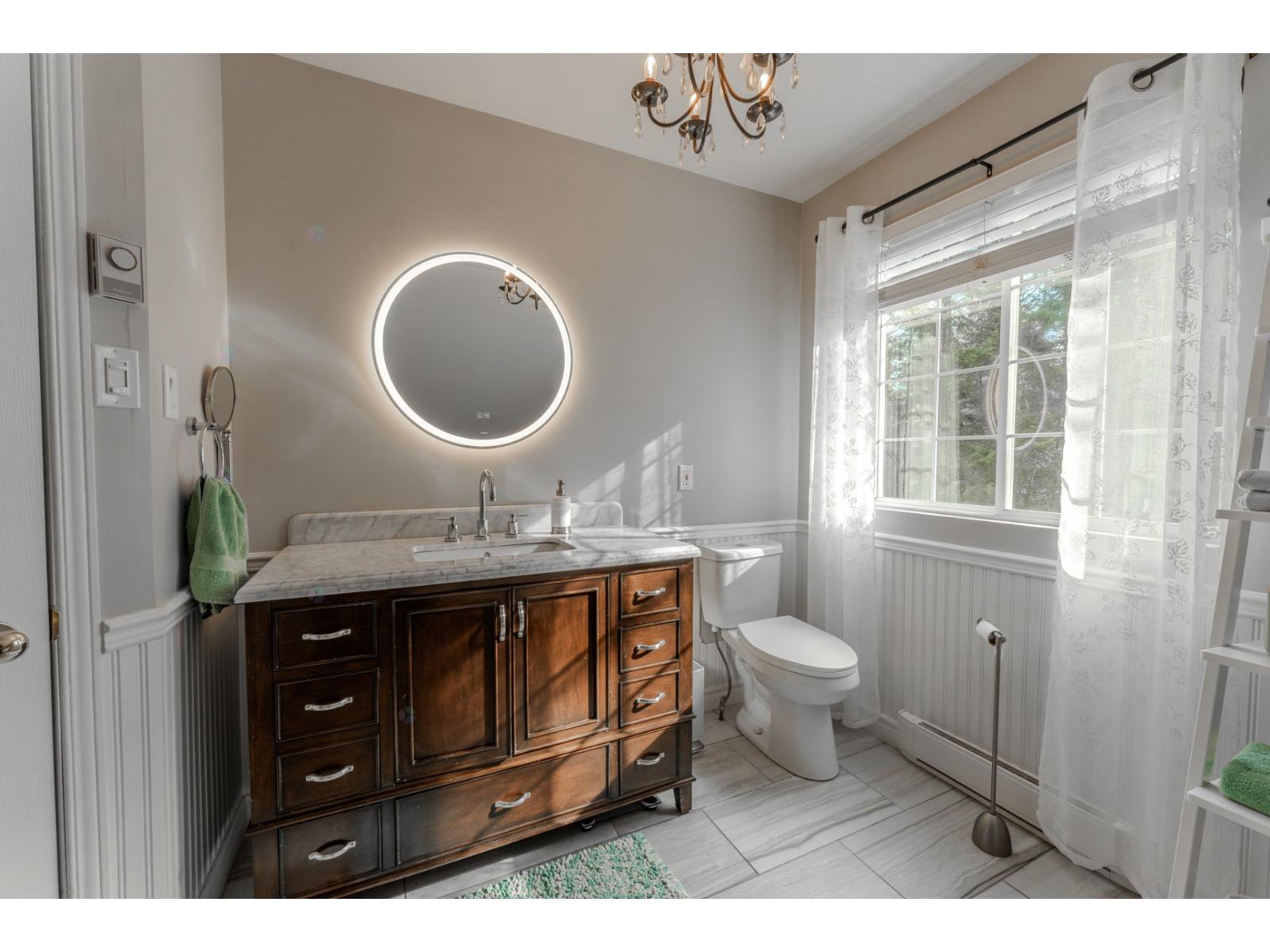 1053 Av. Du Golf Property Photo 31